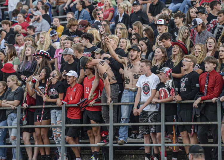 Oak Hill fans cheer on their Red Devils during Friday action in Oak Hill. (F. Brian Ferguson/Lootpress).