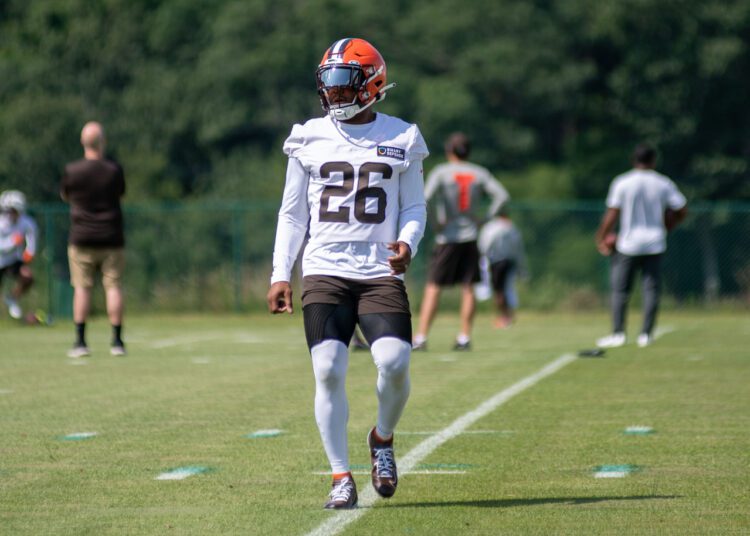 Cleveland Browns Players Youth Football Camps