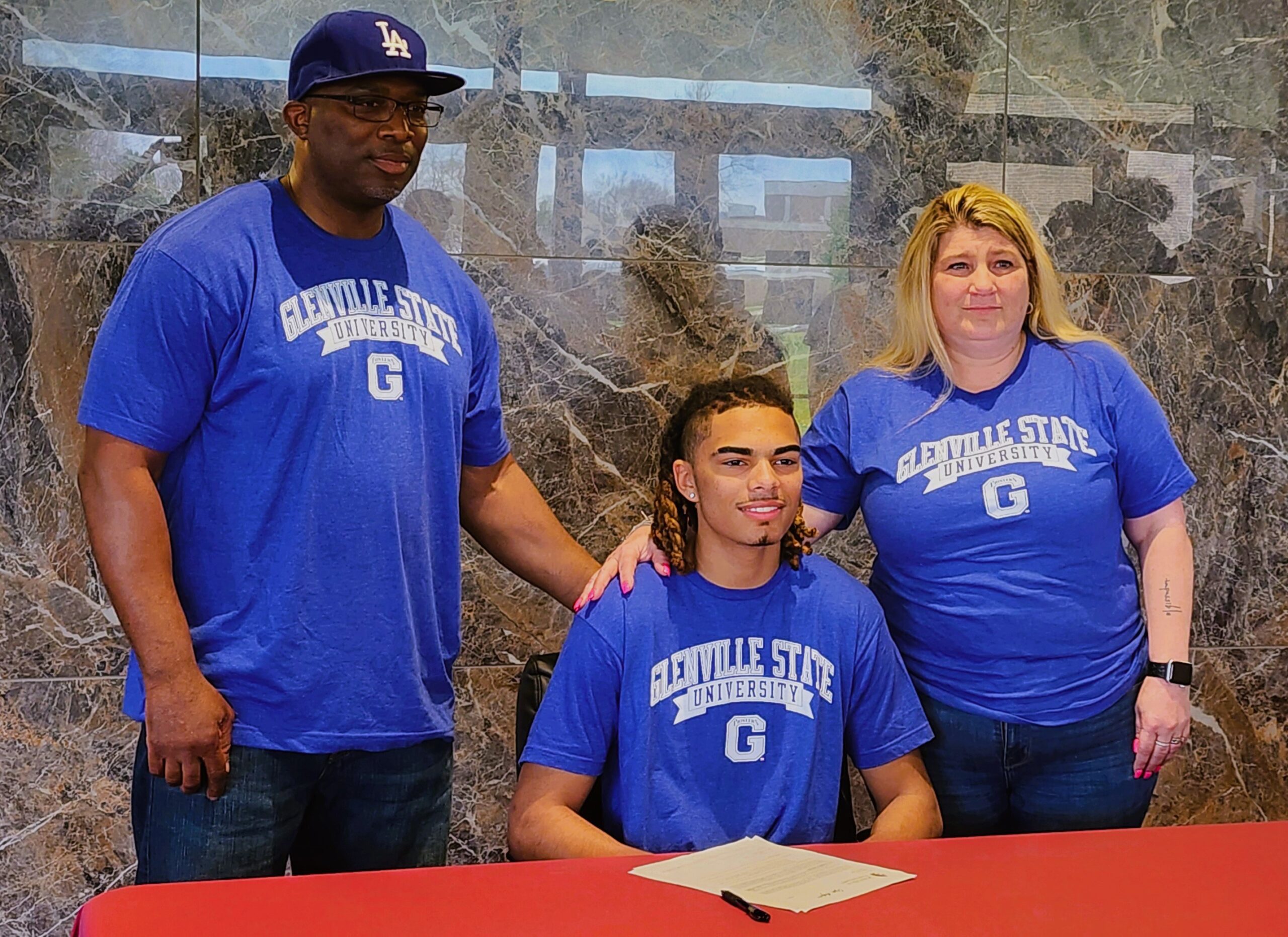 Prep Basketball: Beckley all-stater Elijah Redfern signs with Glenville ...